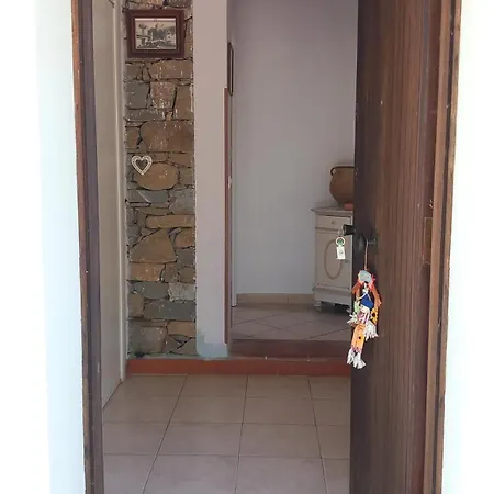 L'oasi Del Rossese 팜스테이